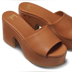 Beek Ibis Platform Sandals